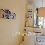 Σπίτι διακοπών L'echappee Bleue, Maison A 200m De La Pour Et Travail *