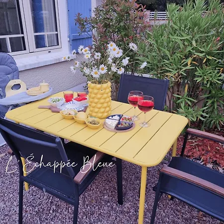 L'échappée Bleue, Maison à 200m De La Pour Et Travail Casa de Férias
