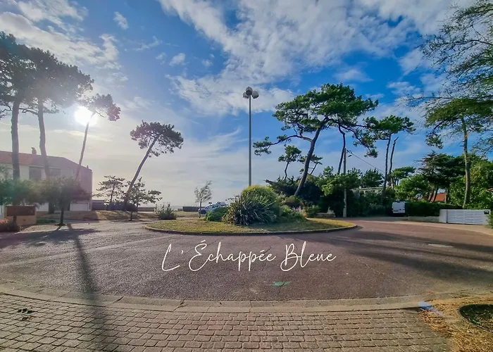 Nyaraló L'echappee Bleue, Maison En Bord De Pour Et Travail *